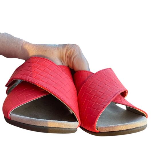 Vionic Leticia Sandals Color Poppy Size 9 - Picture 6 of 7